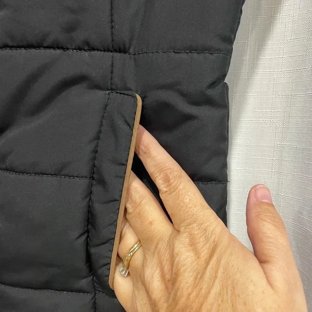 Prince and Fox Black Puffy Vest with Detailing Size XS with Hood - Picture 3 of 6